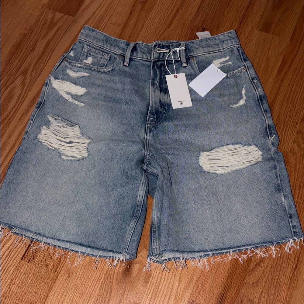 Good American Baggy Distressed Denim Shorts